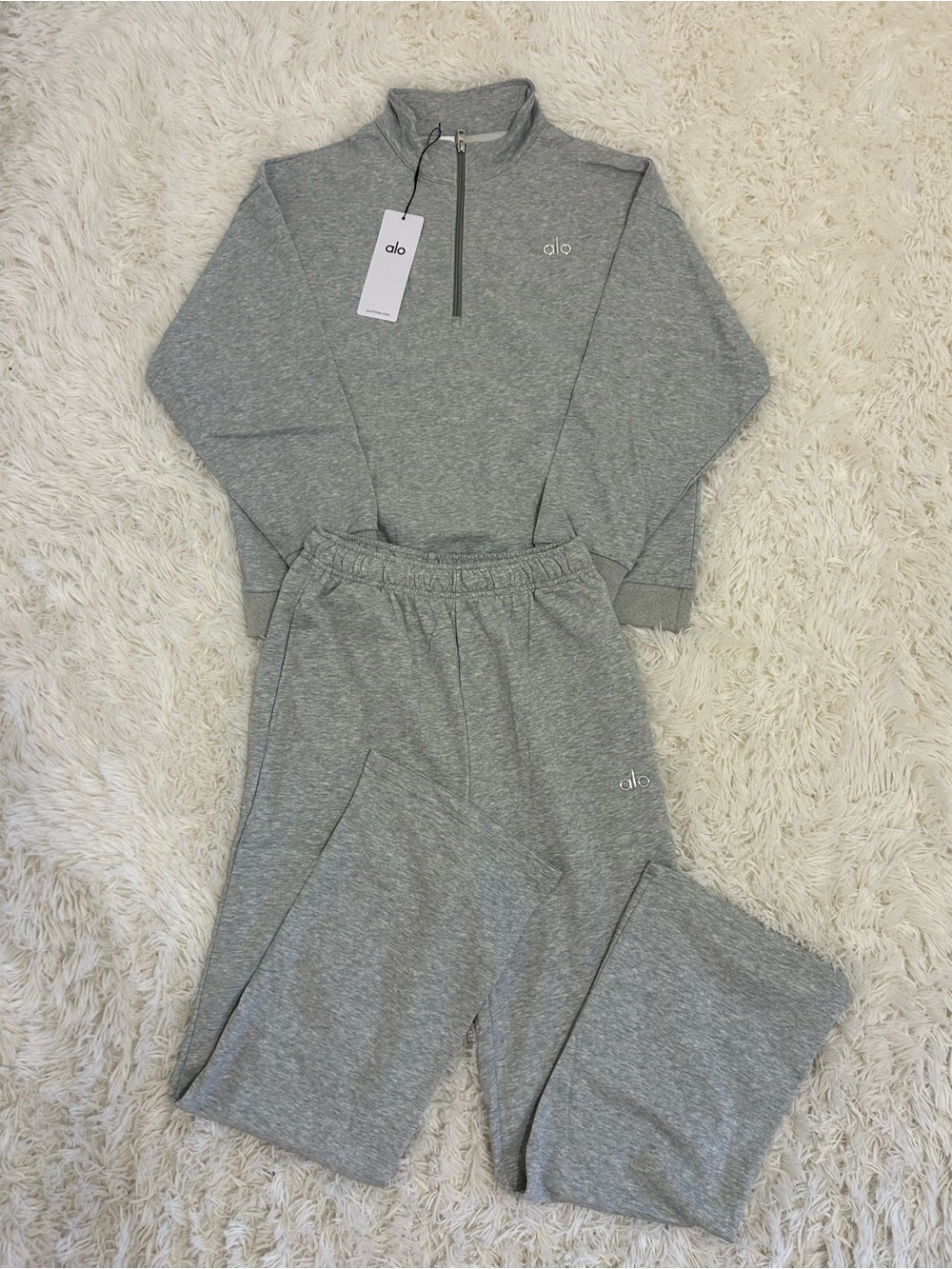 Women’s Alo 1/4 Zip Set (Gray)